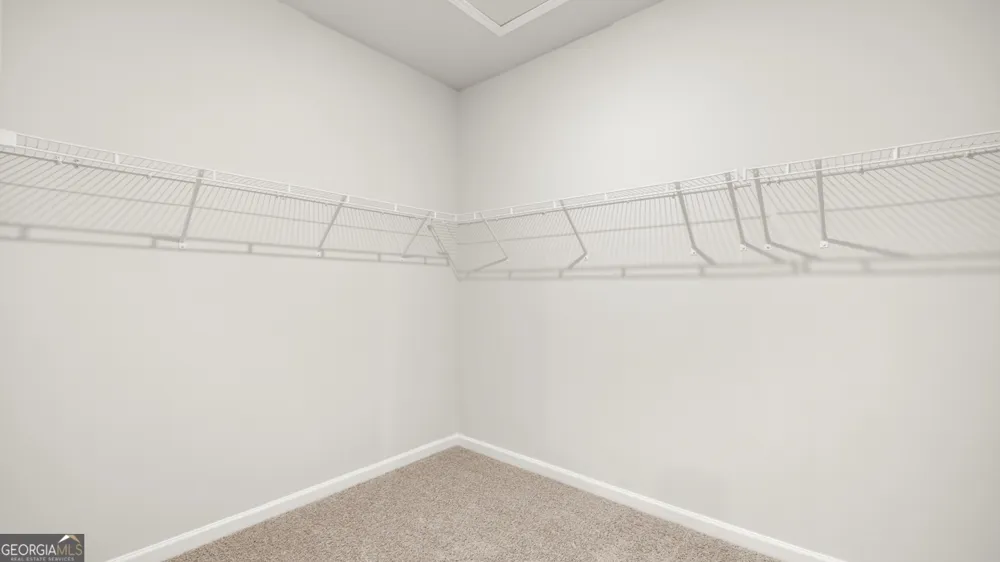 254 Defilippe DR Statham, GA 30666