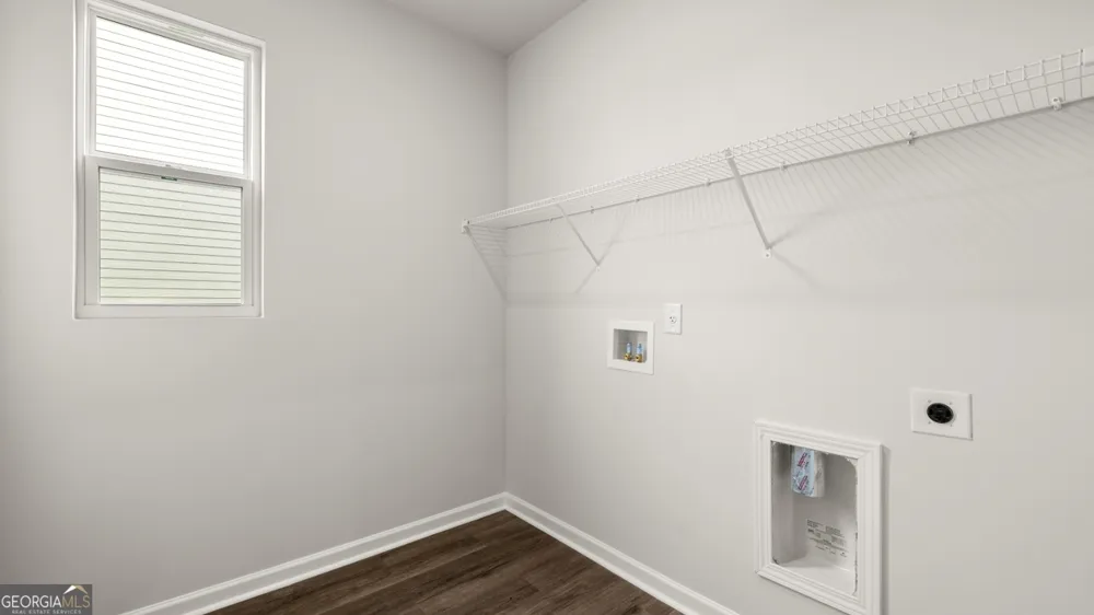 254 Defilippe DR Statham, GA 30666