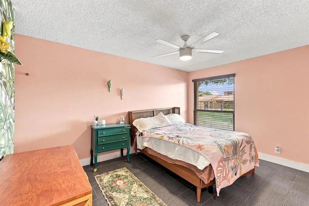2016 SW 82nd Avenue Davie, FL 33324