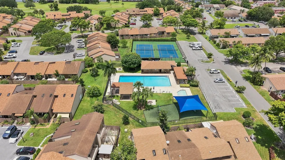 2016 SW 82nd Avenue Davie, FL 33324