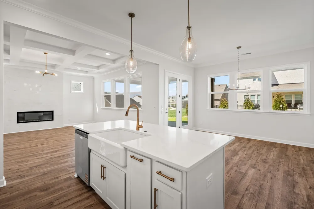 1822 Abelson Way Columbia, TN 38401