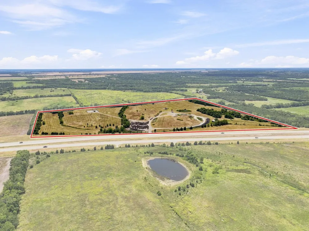 Hwy 82 Honey Grove, TX 75446
