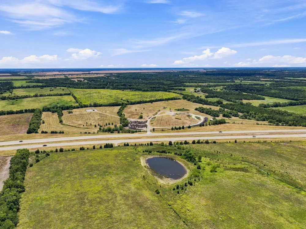Hwy 82 Honey Grove, TX 75446