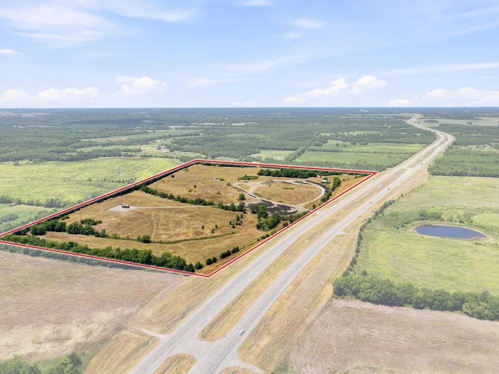 Hwy 82 Honey Grove, TX 75446