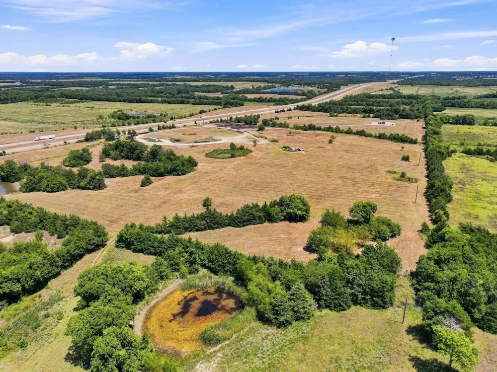 Hwy 82 Honey Grove, TX 75446