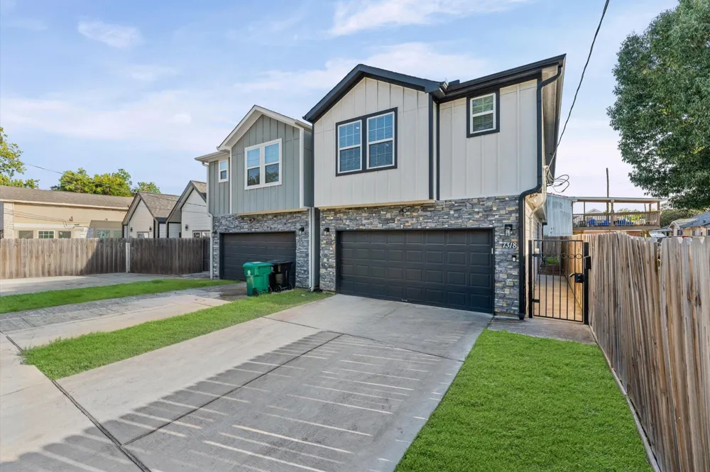 7318 Avenue J Houston, TX 77011