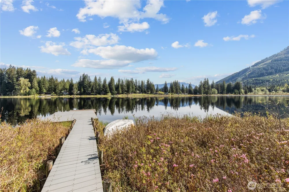 27525 W Lake Riley Road Arlington, WA 98223