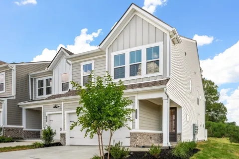 2323 Juneau Lane