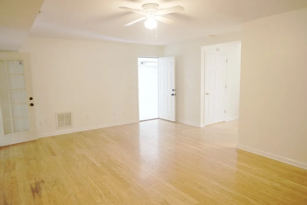 1406 Clairmonte Cir Franklin, TN 37064