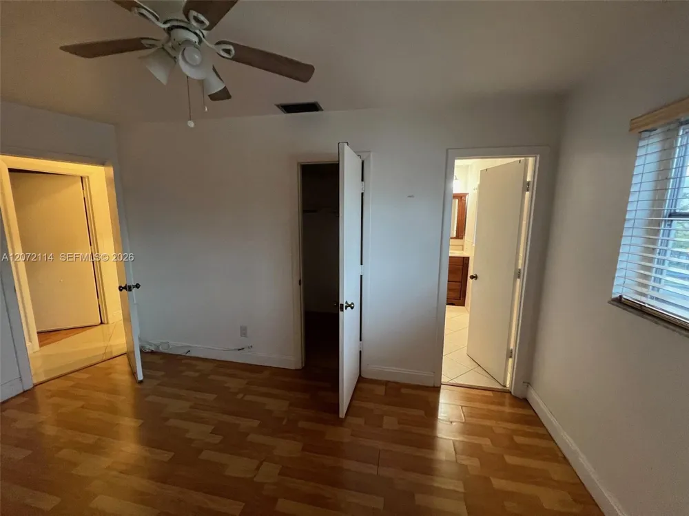 344 SW 1st St #6 Pompano Beach, FL 33060
