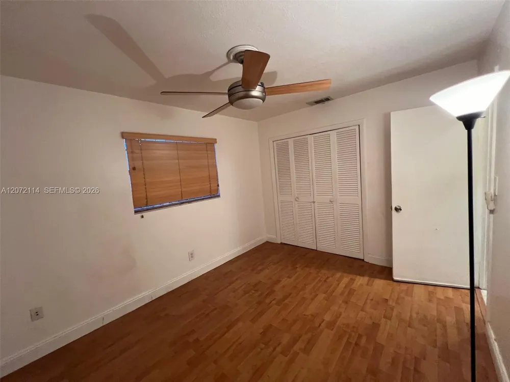 344 SW 1st St #6 Pompano Beach, FL 33060