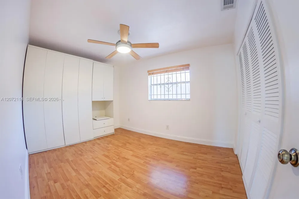 344 SW 1st St #6 Pompano Beach, FL 33060