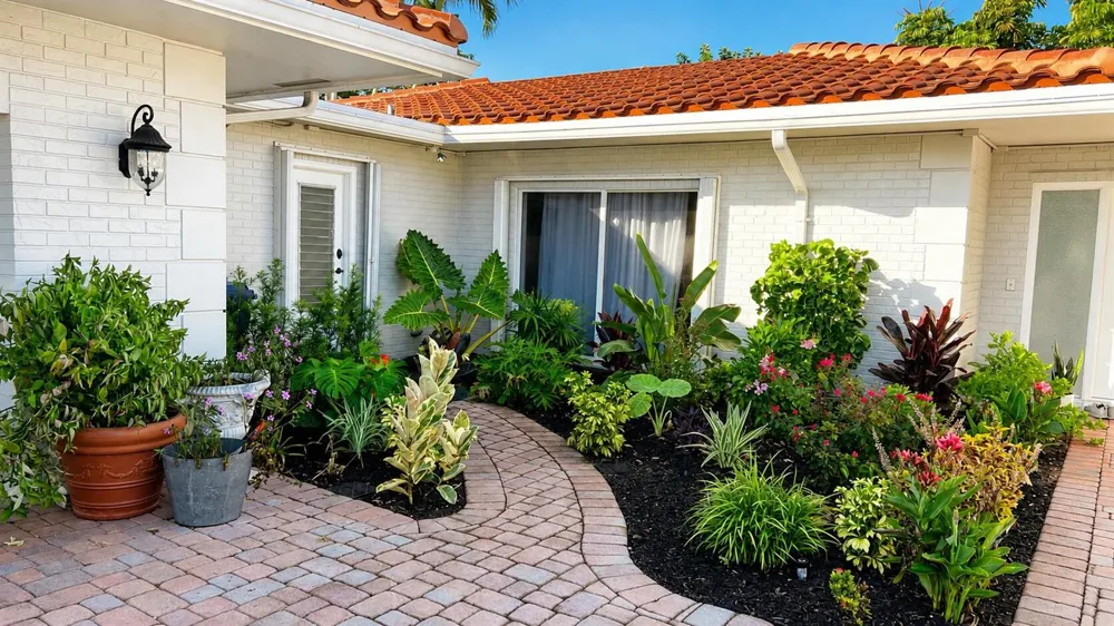 2644 NW 84TH AVENUE Coral Springs, FL 33065