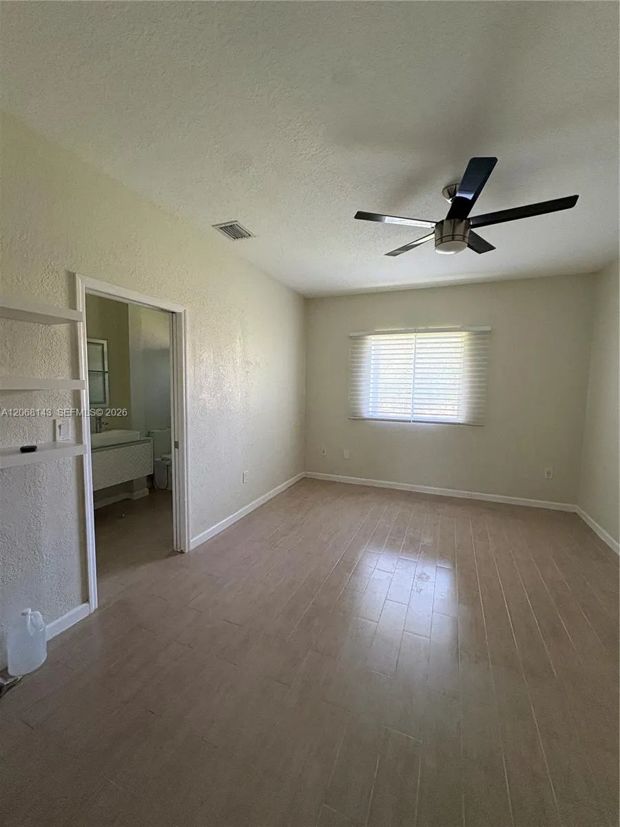 5725 Tuscany Way Tamarac, FL 33321