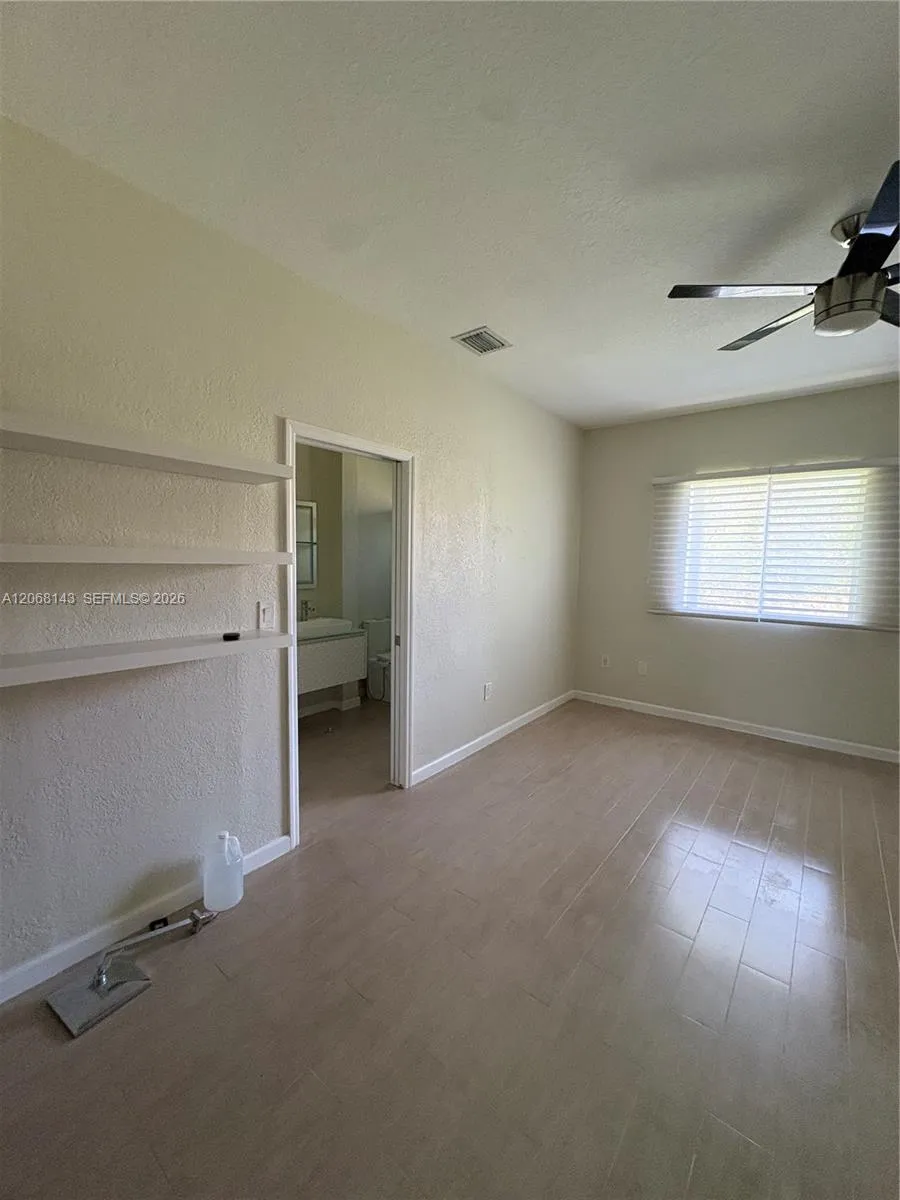 5725 Tuscany Way Tamarac, FL 33321