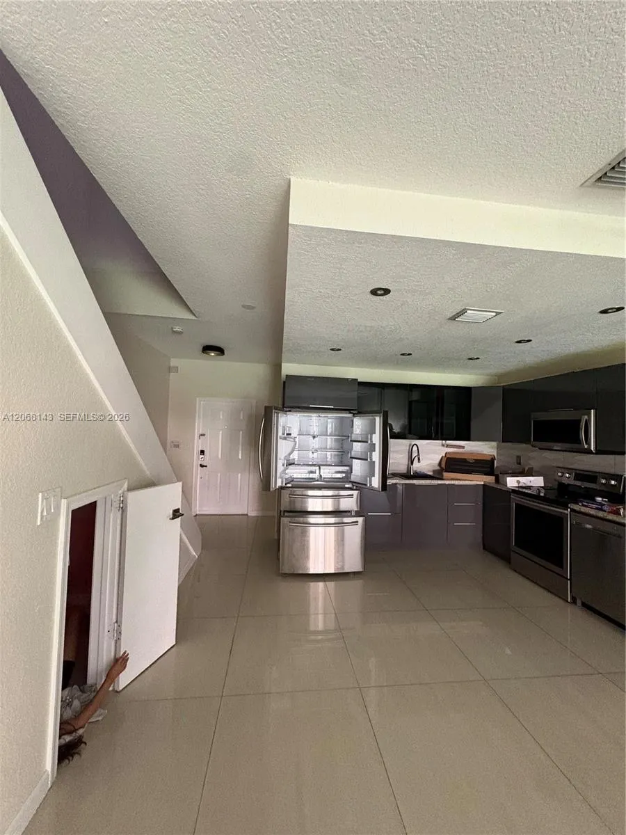 5725 Tuscany Way Tamarac, FL 33321