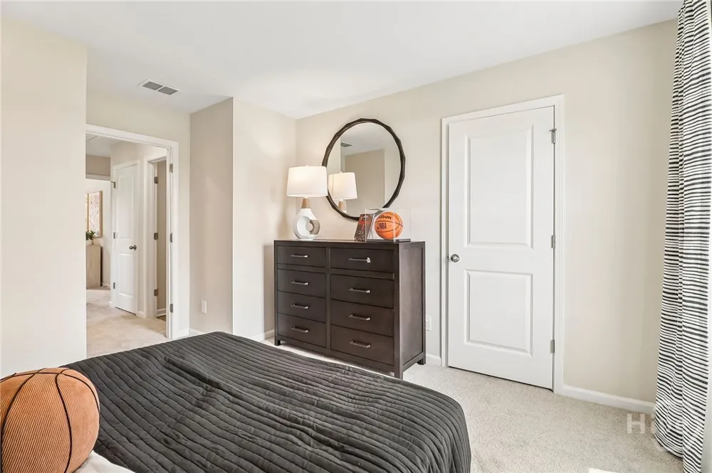 250 Green Meadow Drive Savannah, GA 31419