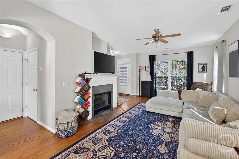 209 Chapel Lake S Savannah, GA 31419