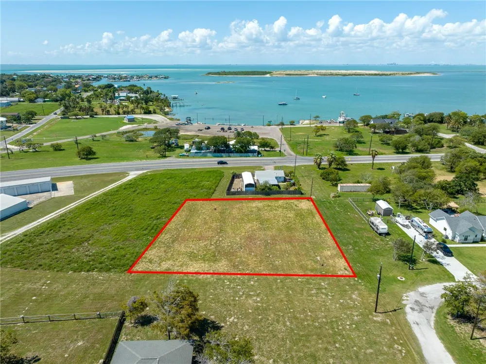 14 Massi Lane Ingleside, TX 78362