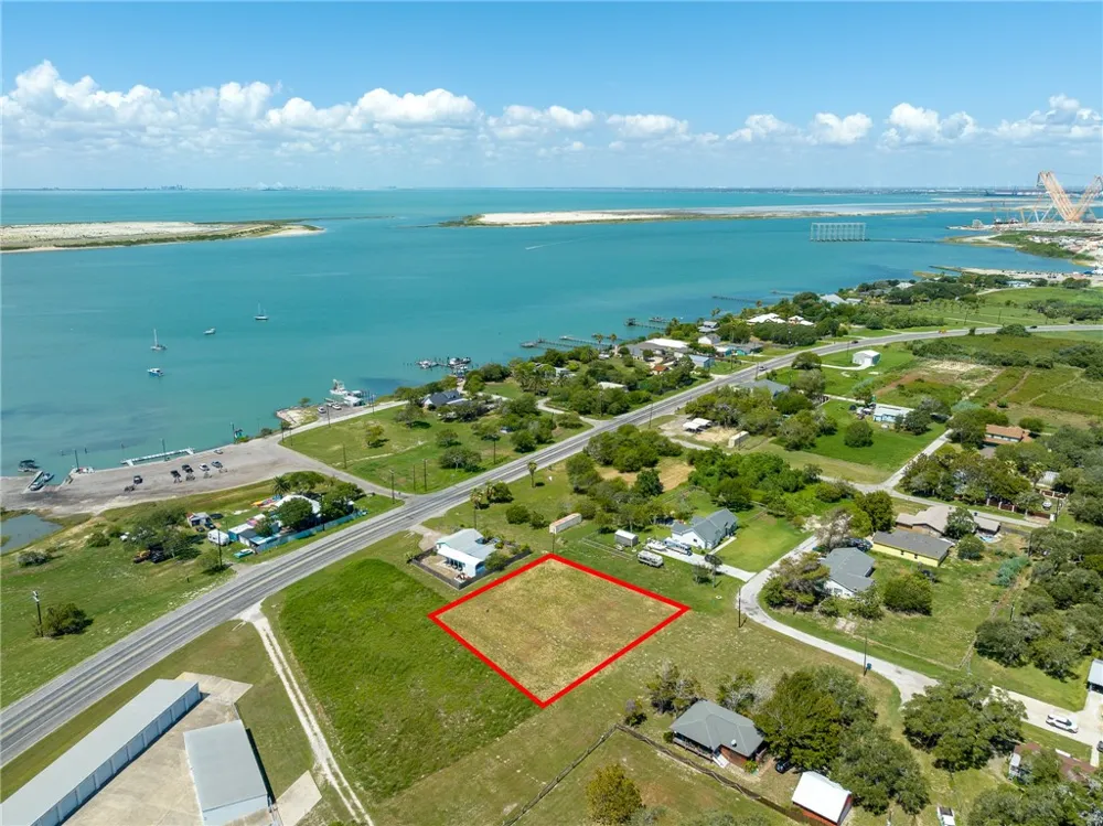 14 Massi Lane Ingleside, TX 78362