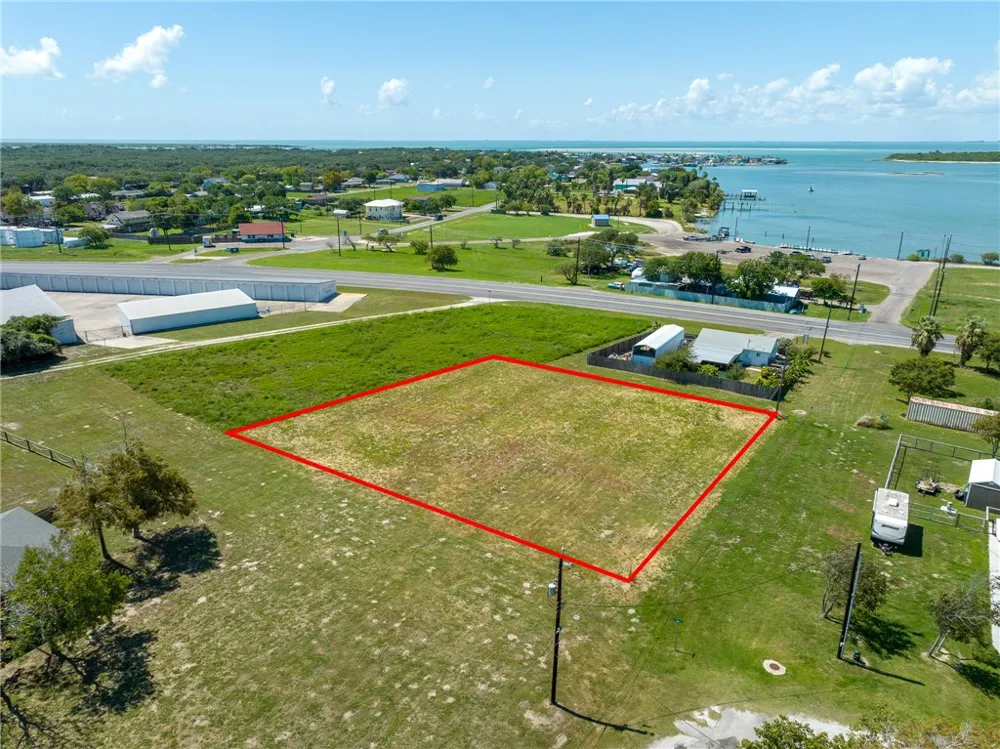 14 Massi Lane Ingleside, TX 78362