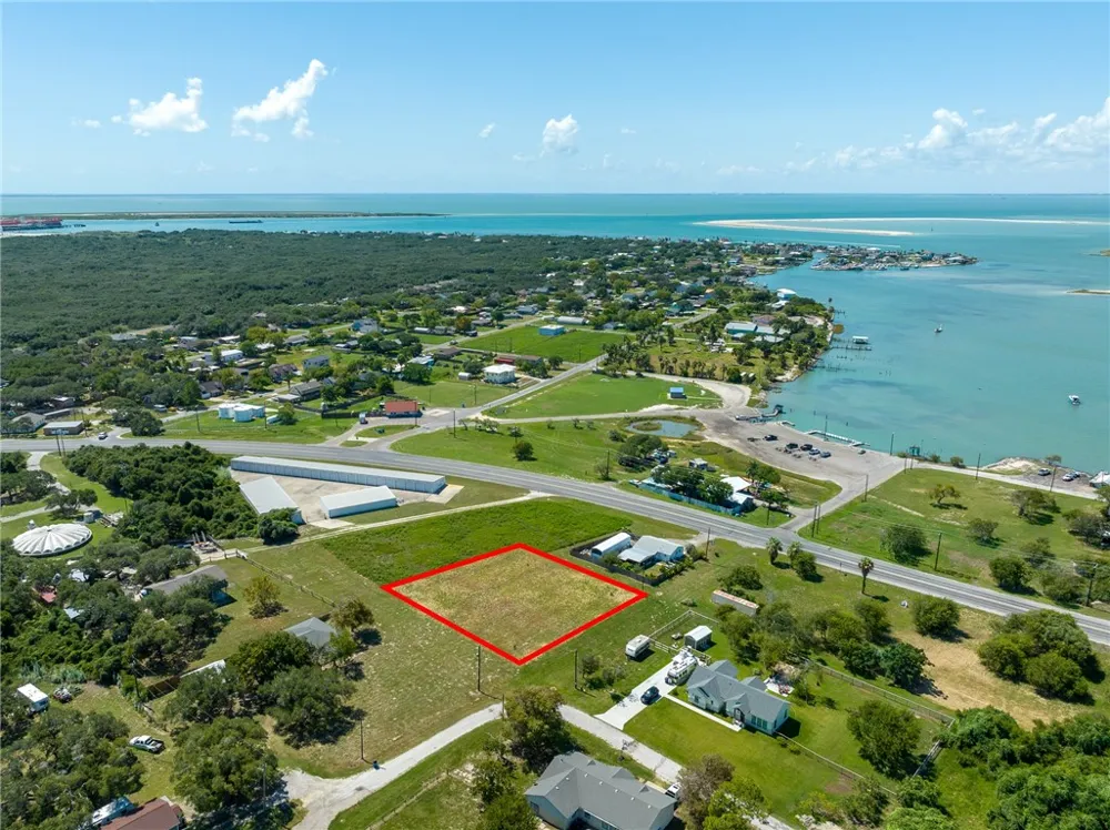 14 Massi Lane Ingleside, TX 78362