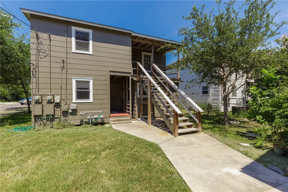 2801 Austin Street #C Corpus Christi, TX 78404