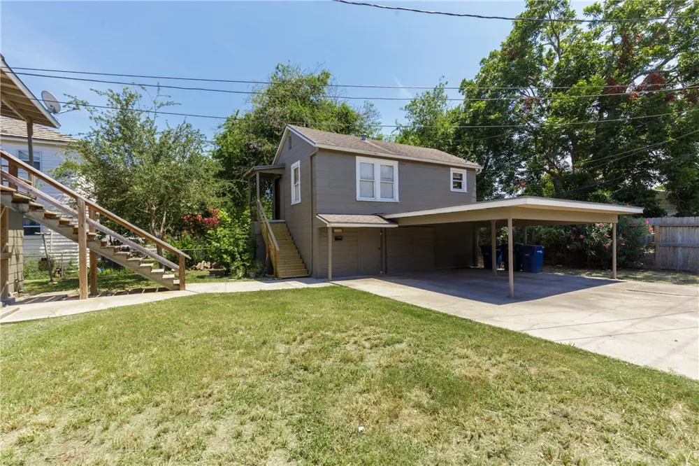 2801 Austin Street #C Corpus Christi, TX 78404
