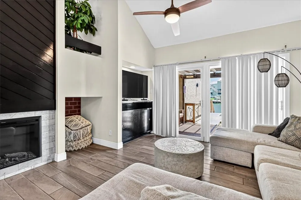 14142 E Cabana Street #4A Corpus Christi, TX 78418