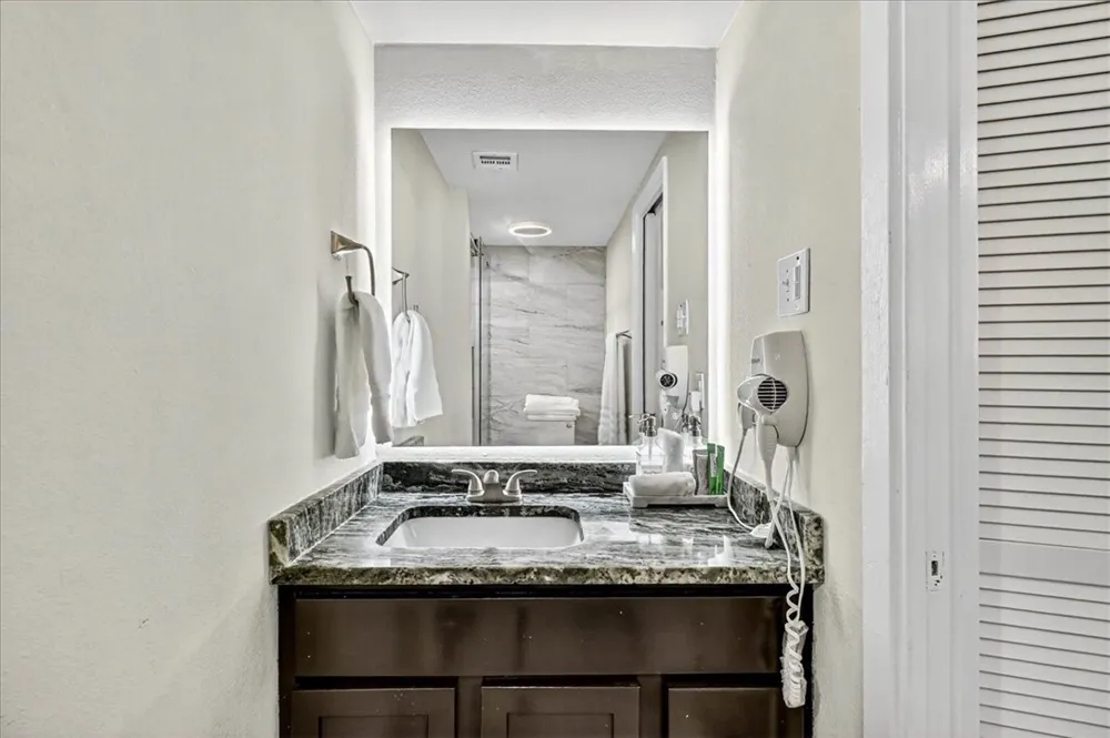 14142 E Cabana Street #4A Corpus Christi, TX 78418