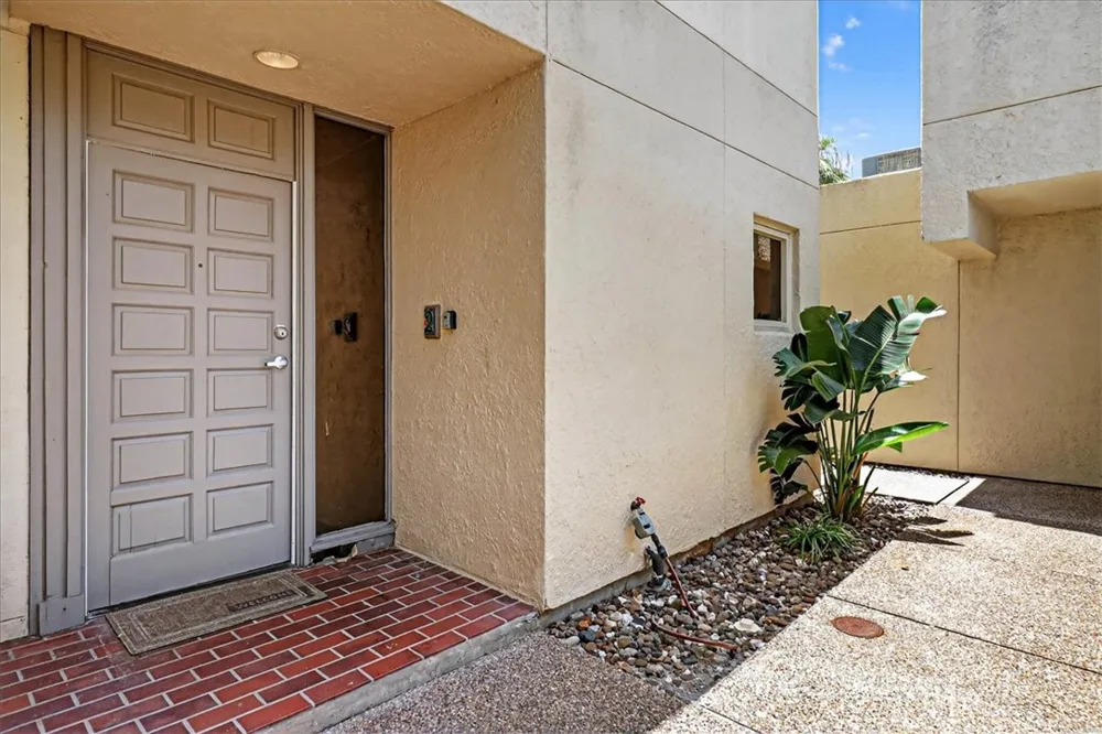 14142 E Cabana Street #4A Corpus Christi, TX 78418