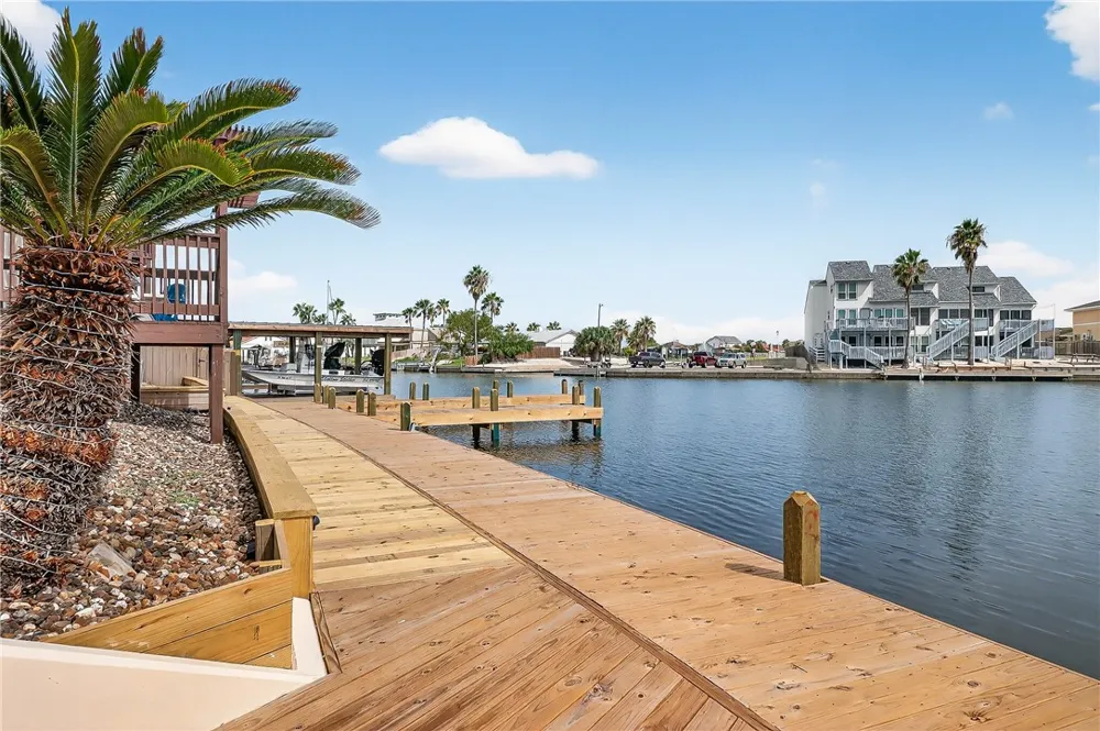 14142 E Cabana Street #4A Corpus Christi, TX 78418