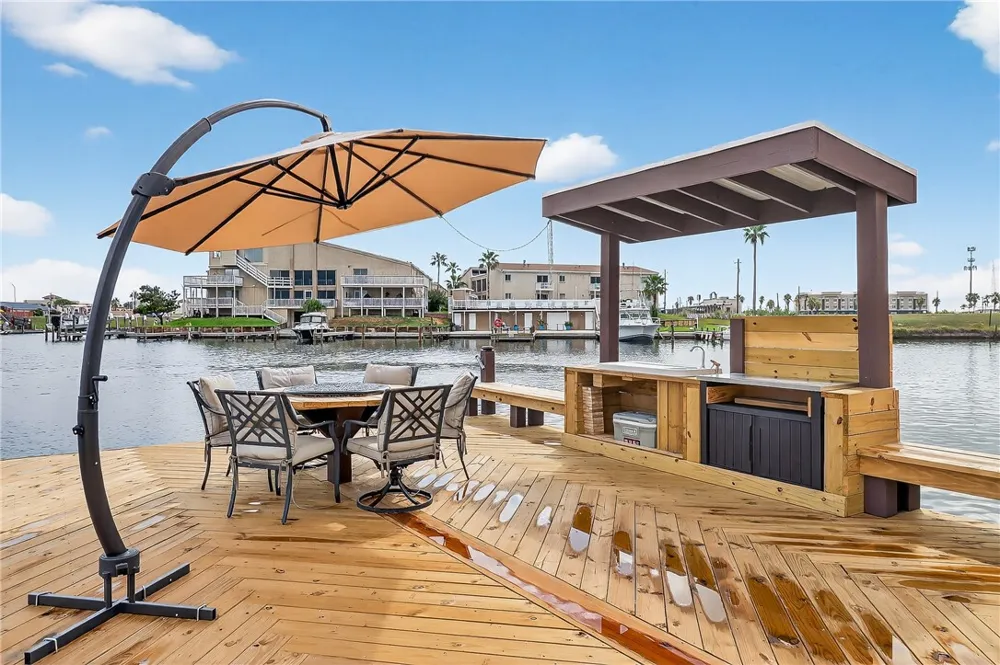 14142 E Cabana Street #4A Corpus Christi, TX 78418
