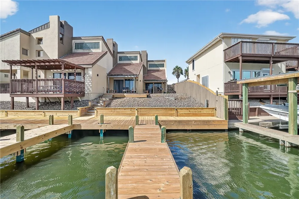 14142 E Cabana Street #4A Corpus Christi, TX 78418