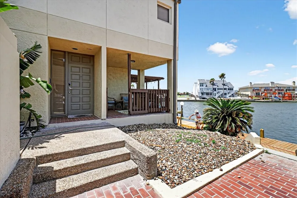 14142 E Cabana Street #4A Corpus Christi, TX 78418