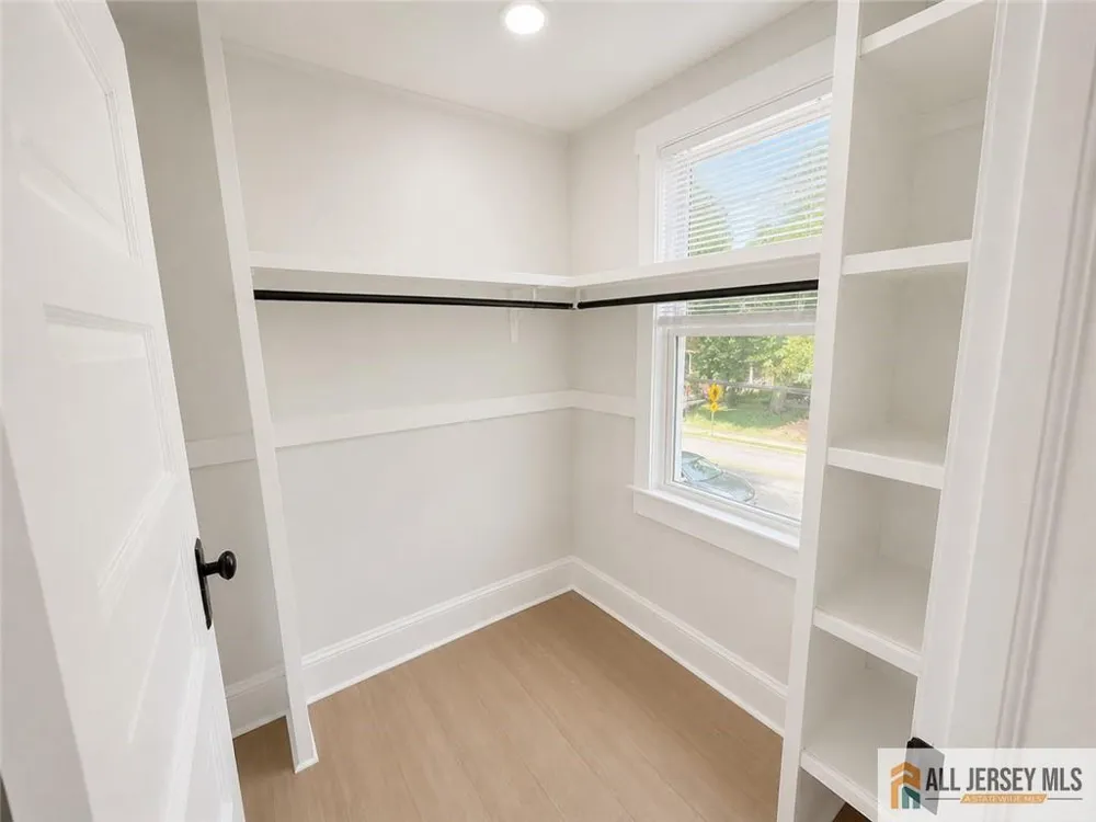 52 Park Avenue Flemington, NJ 08822