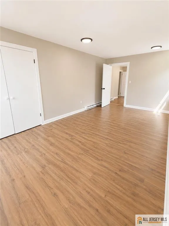 52 Park Avenue Flemington, NJ 08822