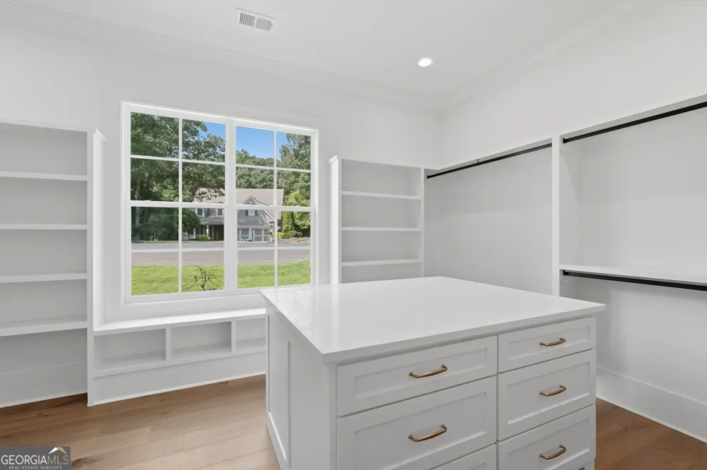 82 Ridgetop CT Dawsonville, GA 30534