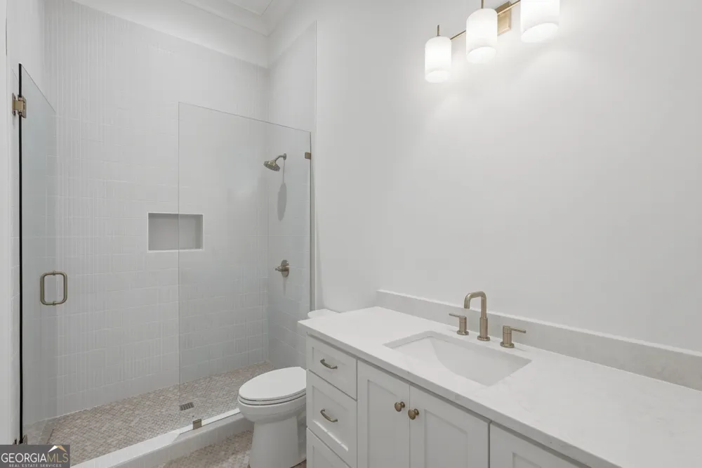82 Ridgetop CT Dawsonville, GA 30534