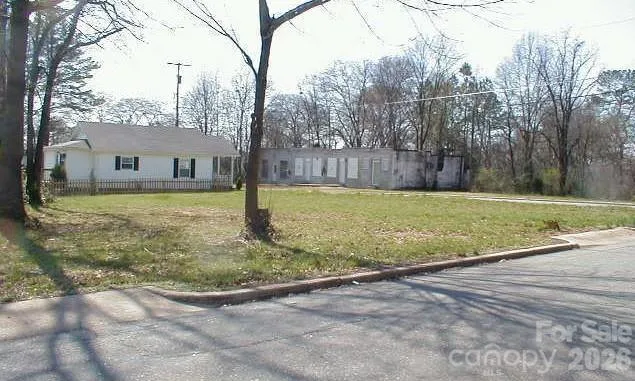 115 Lincoln Street Belmont, NC 28012