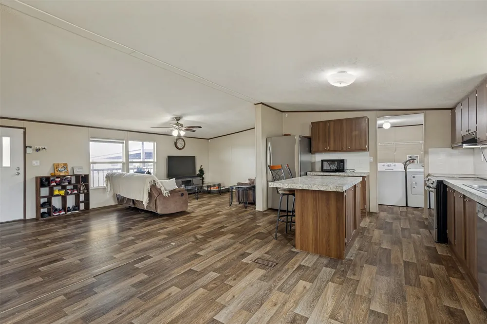 268 Deer Valley Lane Poolville, TX 76487