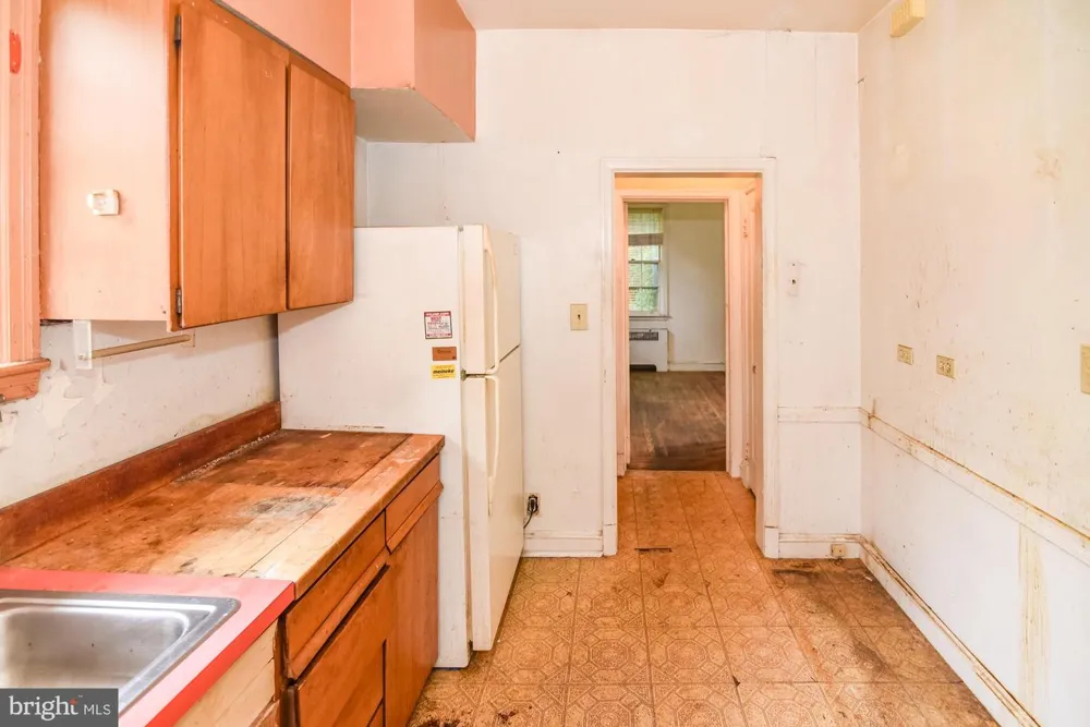 3309 PINKNEY ROAD Baltimore, MD 21215