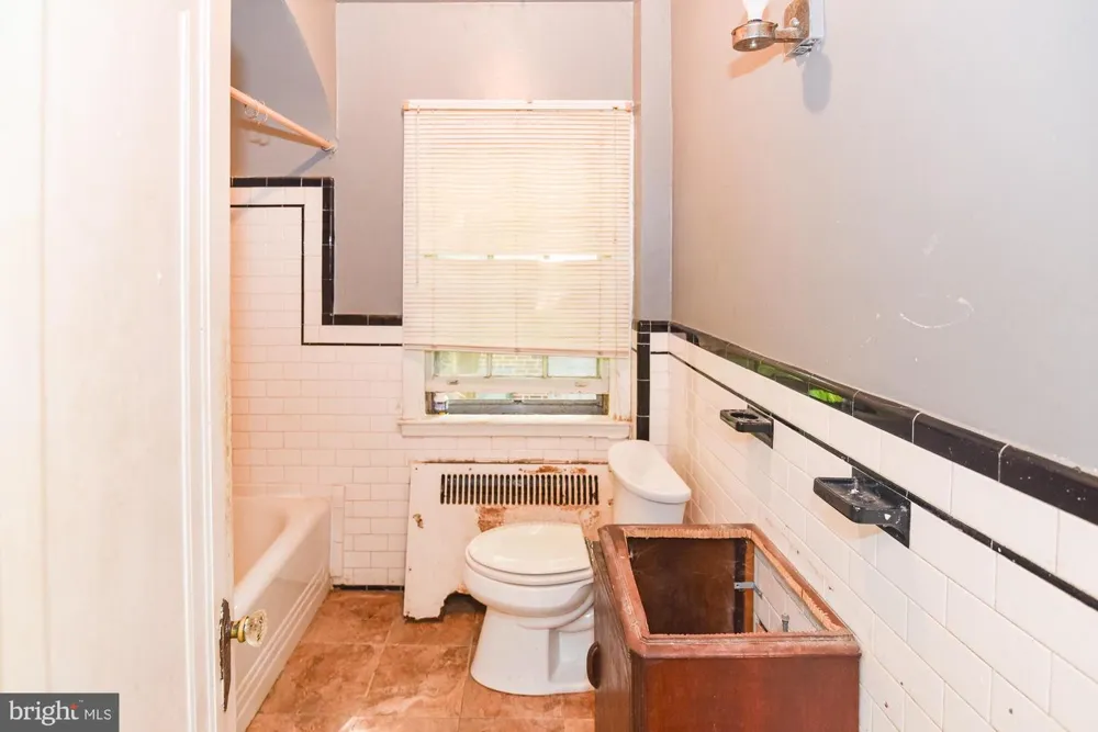 3309 PINKNEY ROAD Baltimore, MD 21215