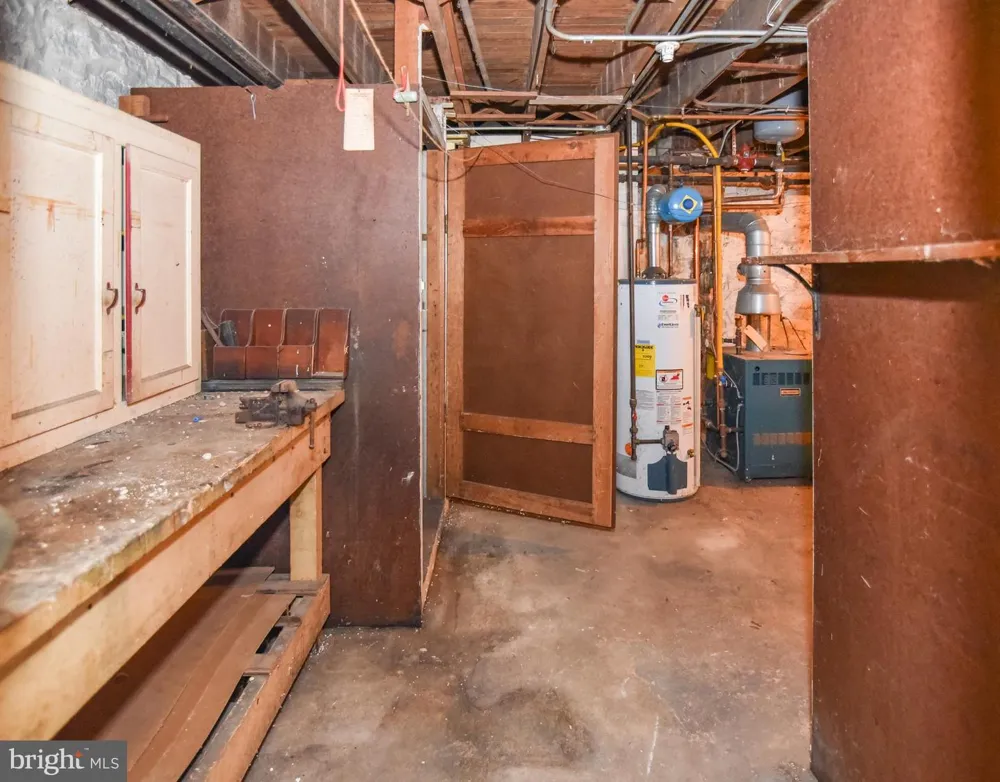 3309 PINKNEY ROAD Baltimore, MD 21215