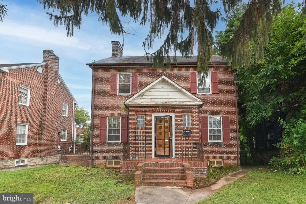 3309 PINKNEY ROAD Baltimore, MD 21215