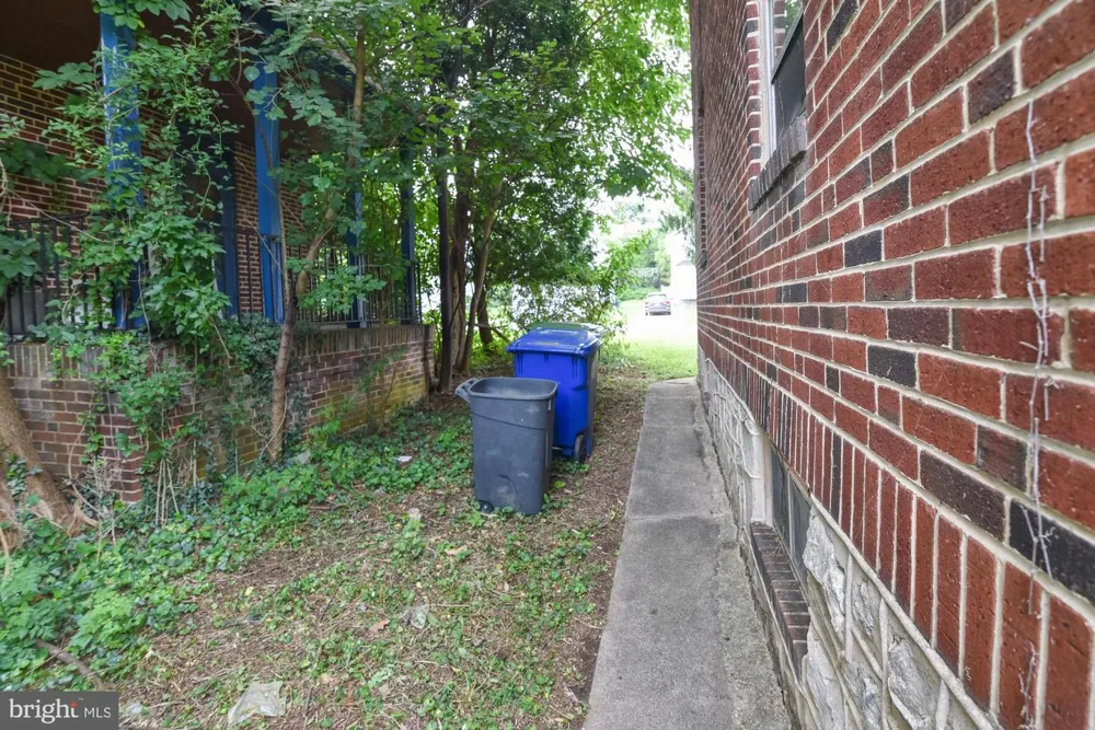 3309 PINKNEY ROAD Baltimore, MD 21215