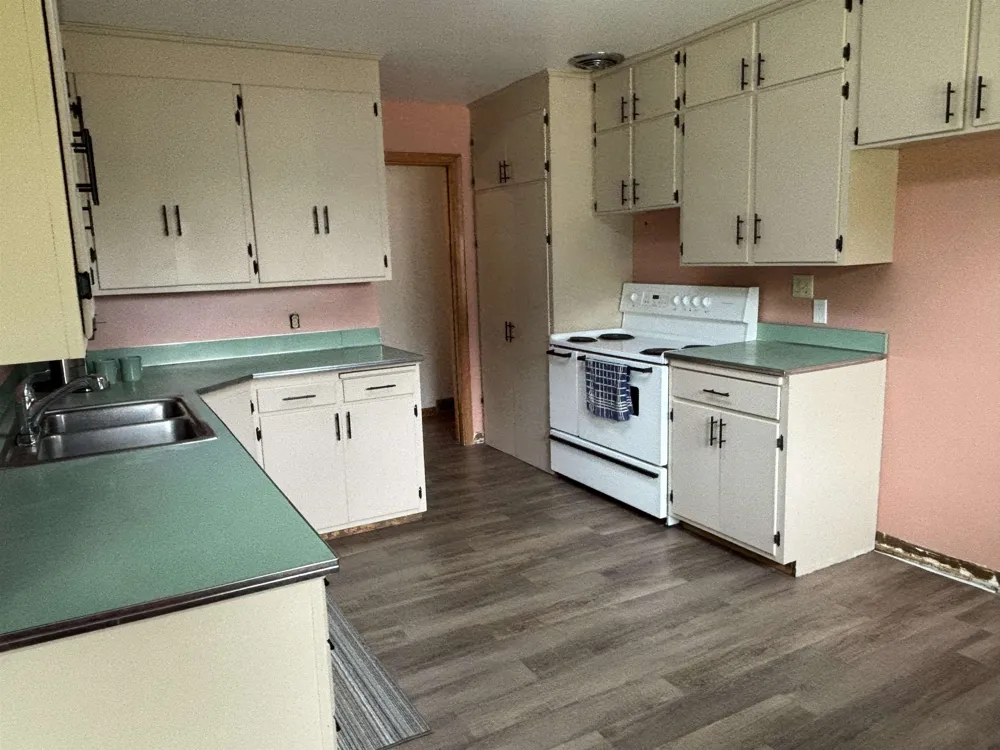 128 Beyerlein Street Frankenmuth City, MI 48734