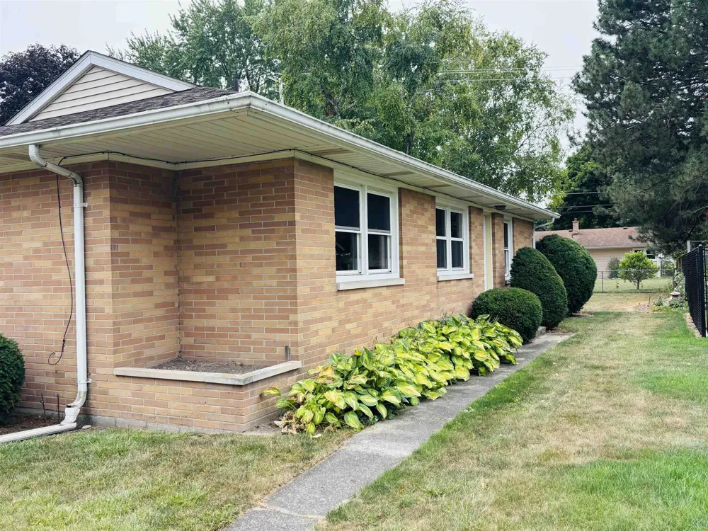 128 Beyerlein Street Frankenmuth City, MI 48734
