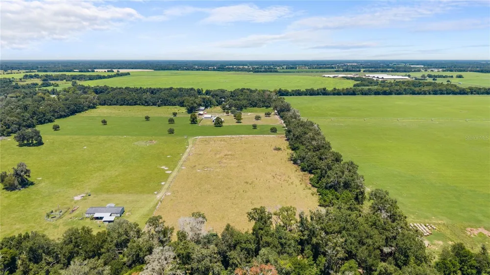 NW 65TH AVENUE Trenton, FL 32693