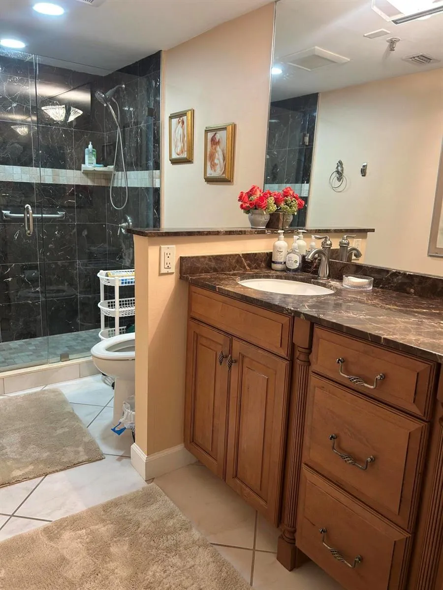 1300 S HIGHWAY A1A Highway #308 Jupiter, FL 33477